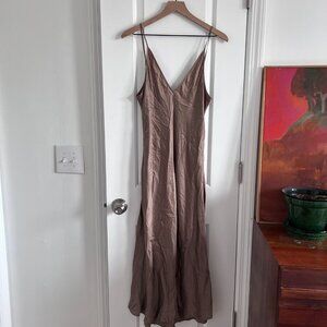 MM LaFleur The Nene Slip Dress - Washable Silk Charmeuse